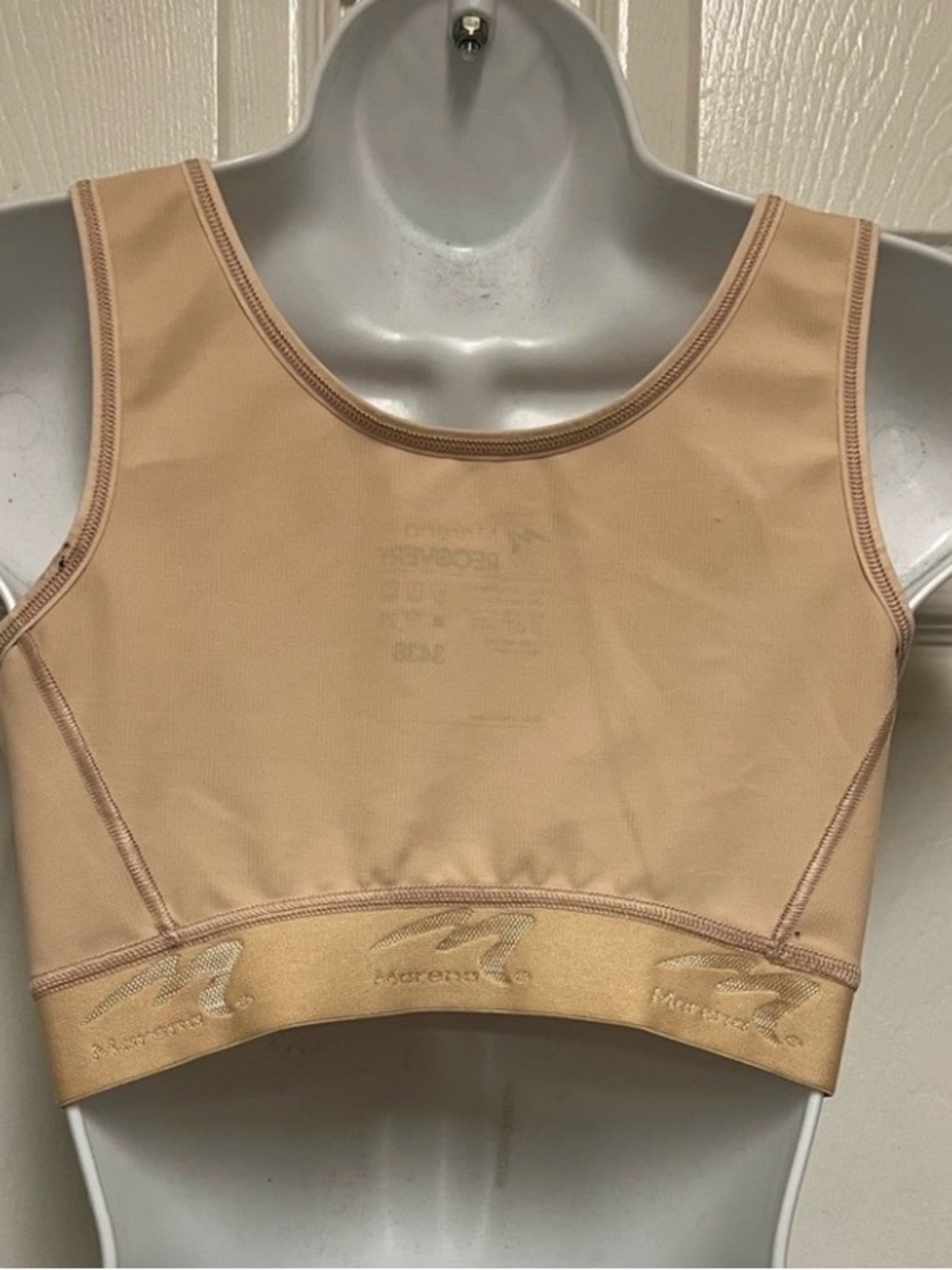 Marena Recovery
Shirred Front Recovery Bra - Style No. B2 Size 34 36 - Picture 10 of 10